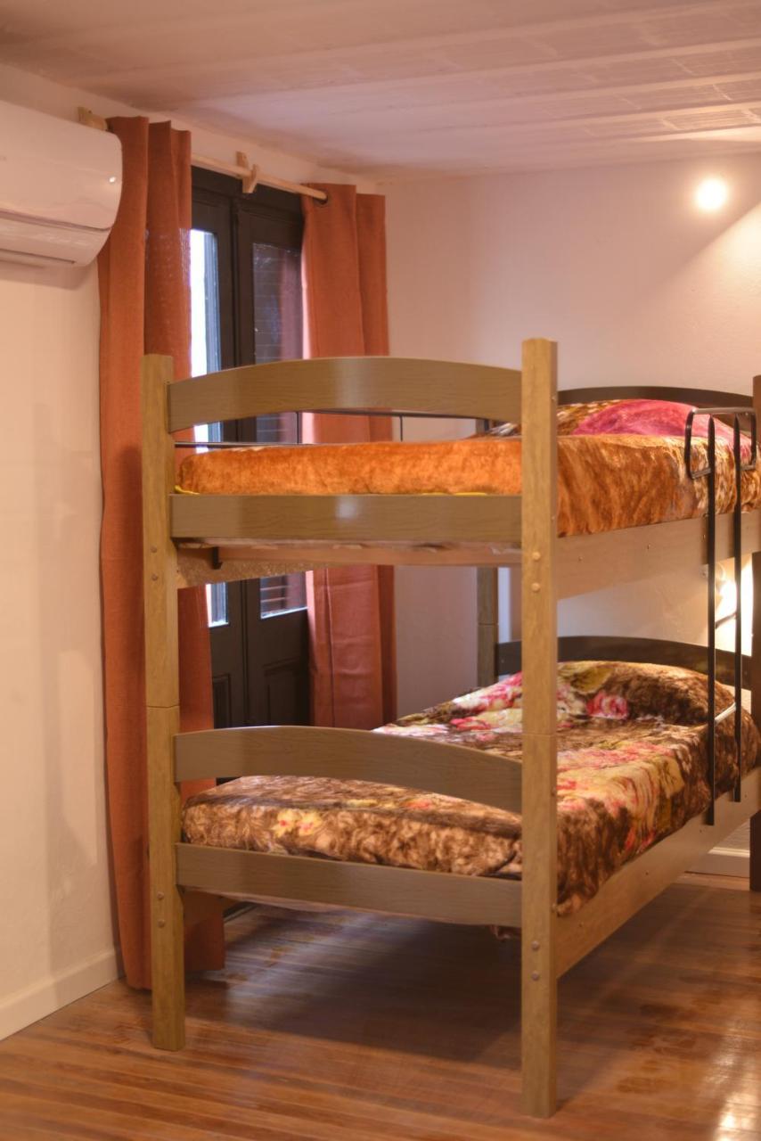 Piano Sur Hostel مونتيفيديو المظهر الخارجي الصورة