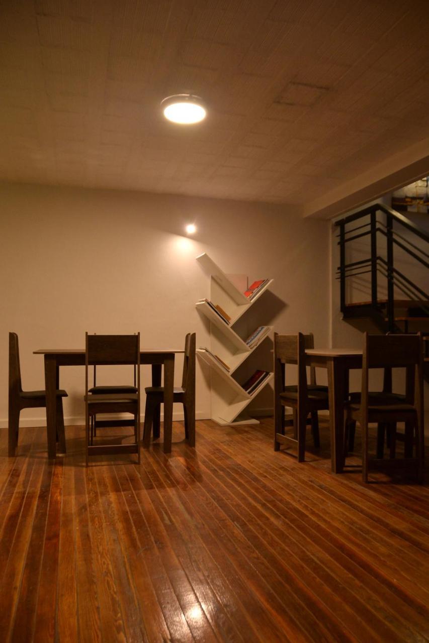 Piano Sur Hostel مونتيفيديو المظهر الخارجي الصورة
