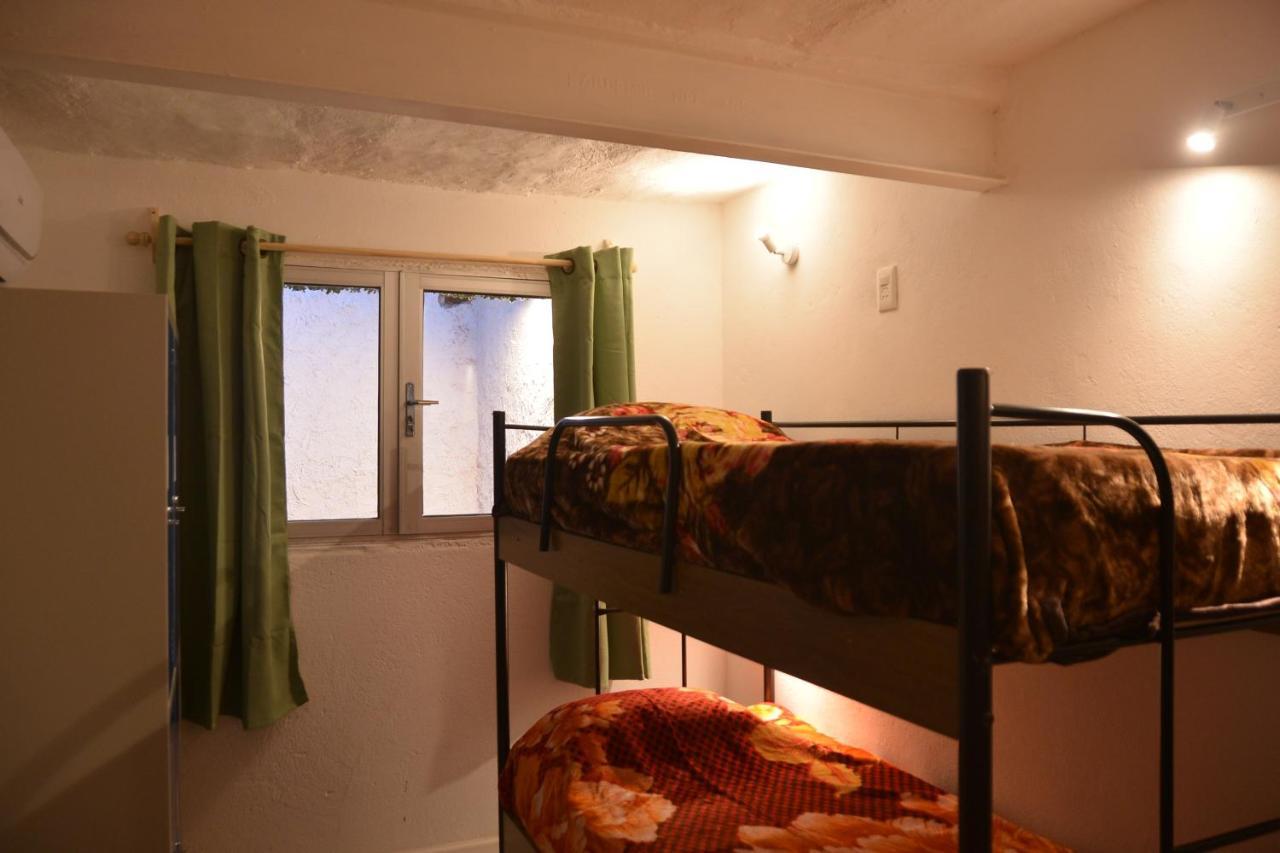 Piano Sur Hostel مونتيفيديو المظهر الخارجي الصورة